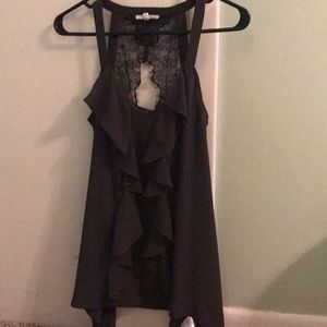 Maurice’s tank top